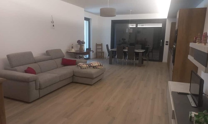 Castello dell'Acqua Apartamento | Apartment 'Laris' with Mountain View, Balcony and Wi-Fi