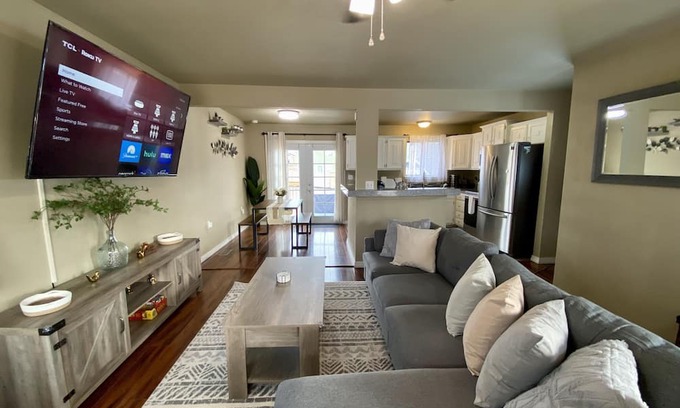 Cimarron Hills Casa | Rare Find! Cozy Springs Getaway - Close to Base!