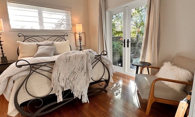 San Rafael Casa | Charming 2-bedroom house in San Rafael