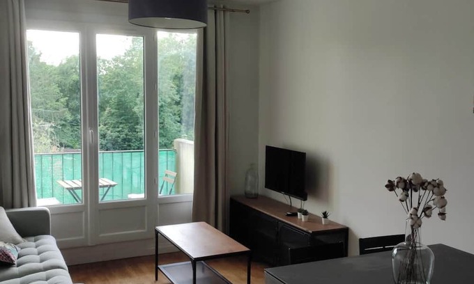 Gaudiniere Apartamento | Bright apartment - park view
