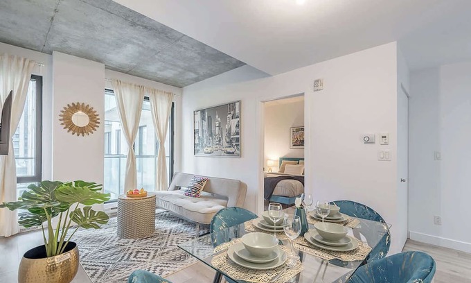 Cite Multimedia Apartamento | Square Victoria - Balcony - Indoor Parking