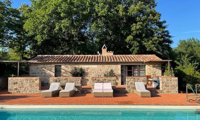 Roccalbegna Casa | Small cottage, swimming pool entirely private use