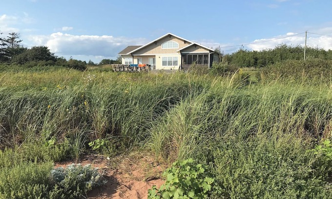 Shemogue Casa | Tranquility Beach Cottage