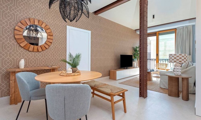 El Arenal Apartamento | Cozy Apartment in Seville. Tomás de Ibarra III