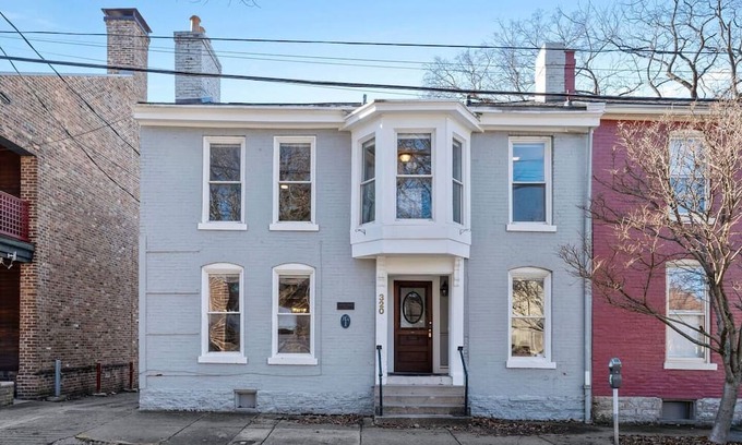 Downtown Casa | Aldridge Harris House- Dtown LEX