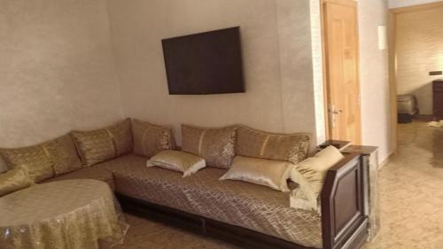 Fes Apartamento | حي القرويين طريق عين الشقف